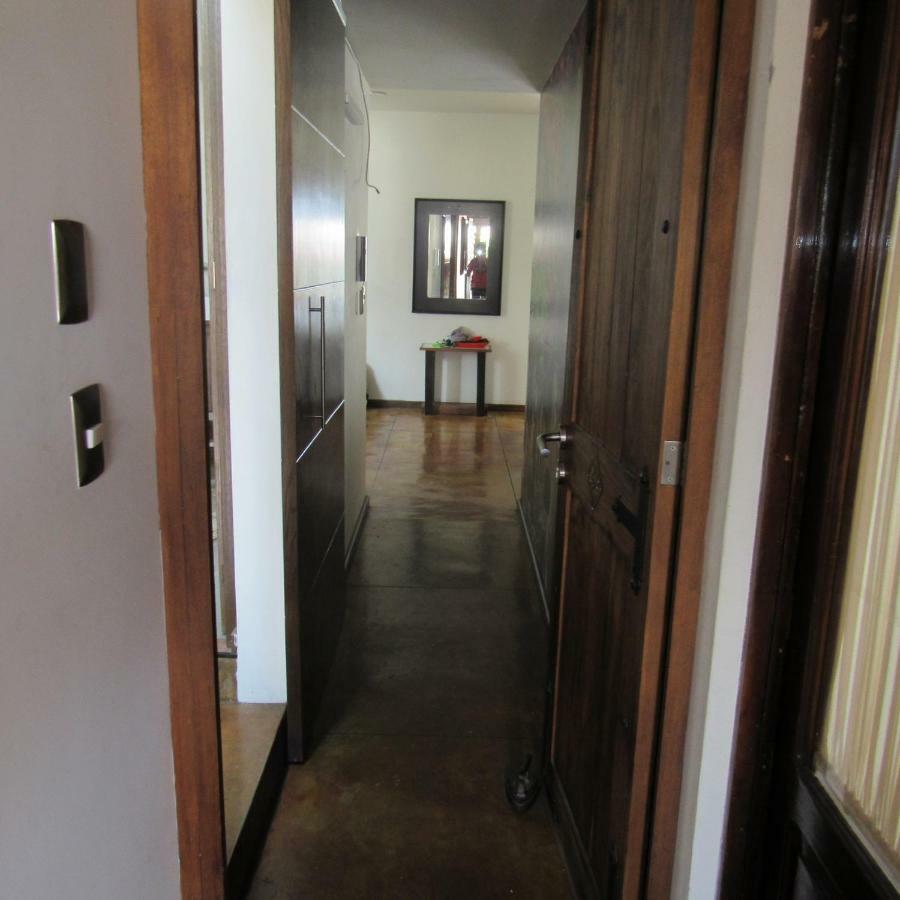 Hostal Casa Castillo Морелия Екстериор снимка